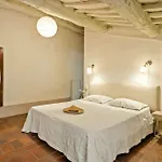 Rustic Loft Among Vineyards And Olive Groves In Tuscany * لوكا